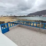 Casa La Playa Con Terraza A Pie De La Playa Дом отдыха